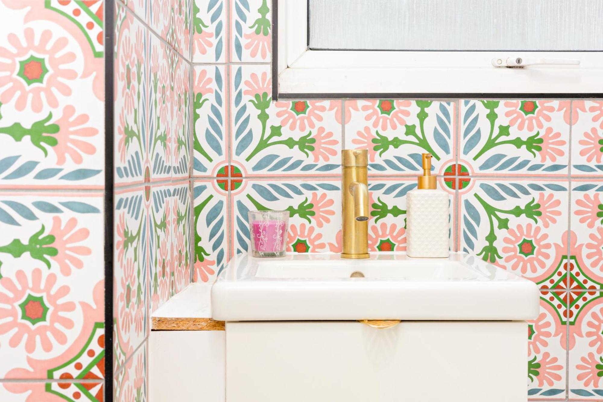 Charming Studio With Balcony In Putney, 5 Min Tube London Kültér fotó